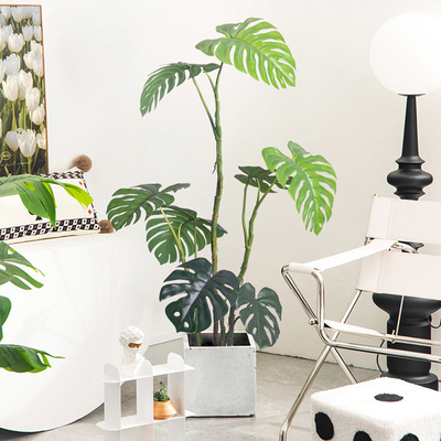 Handmade Plastic Artificial Monstera Plant Wind Resistance